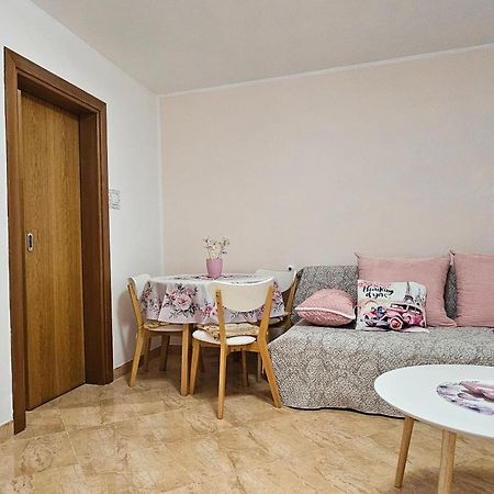 Apartment Miska & Studio Roki Dračevac Eksteriør billede